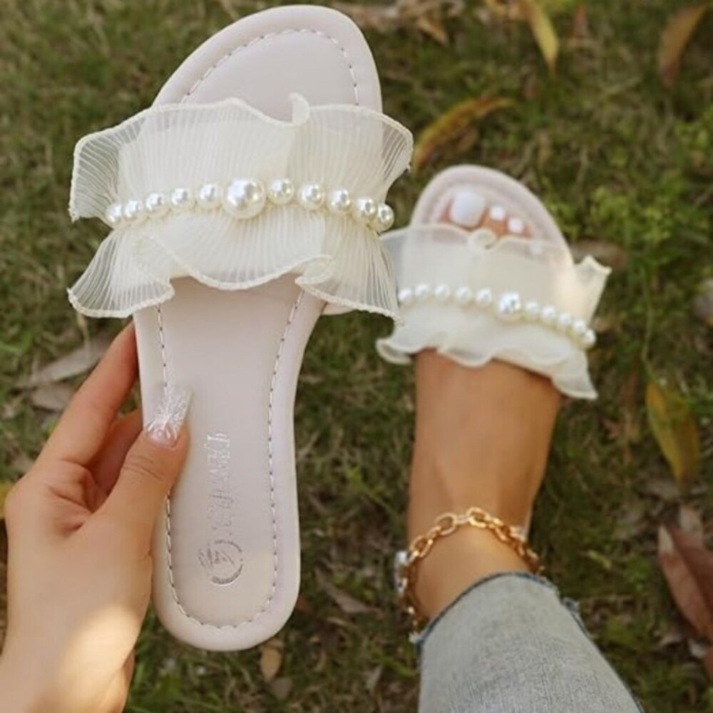 Women's faux pearls flat sandals